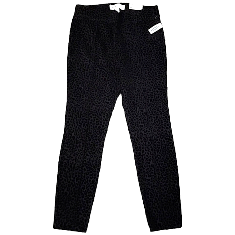 Old Navy Stevie leapord print pants size M